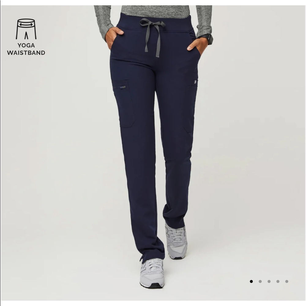 Figs brand new navy yola 2.0 skinny scrub pant size xs petite